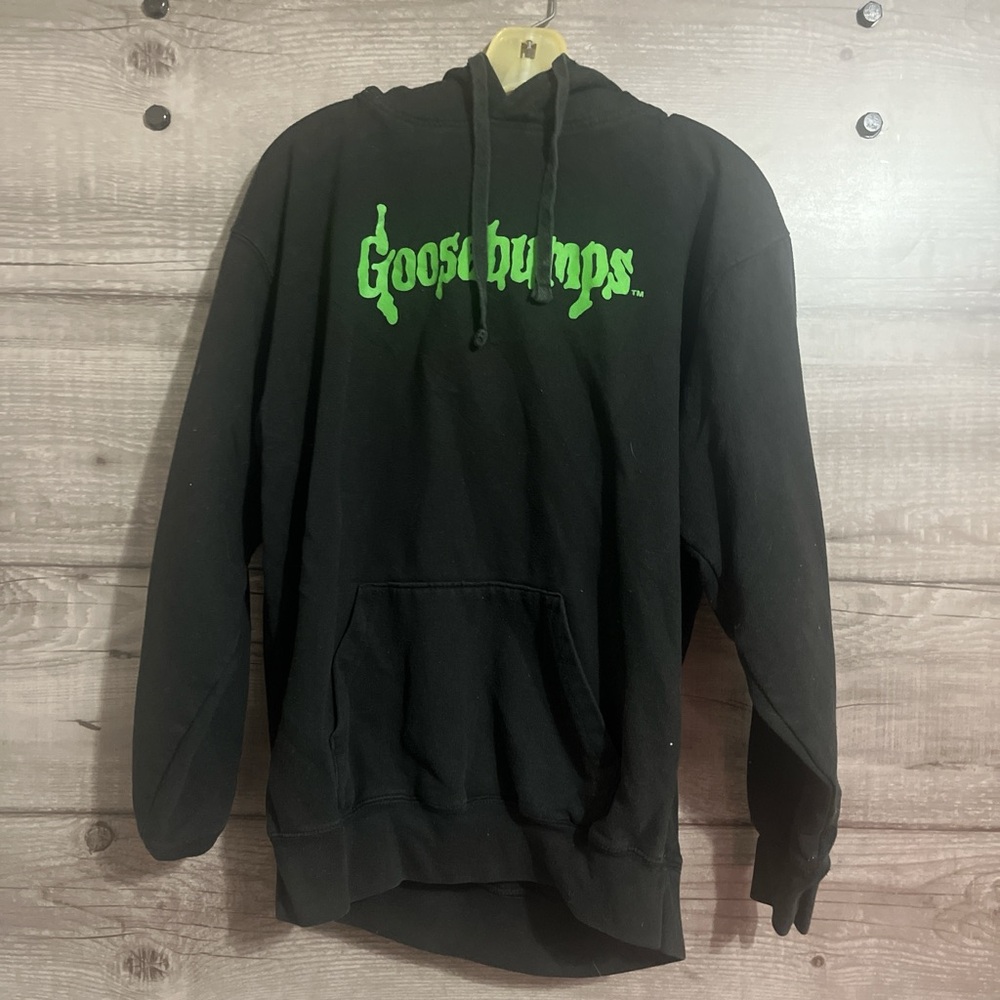 black vintage goosbumps hoodie